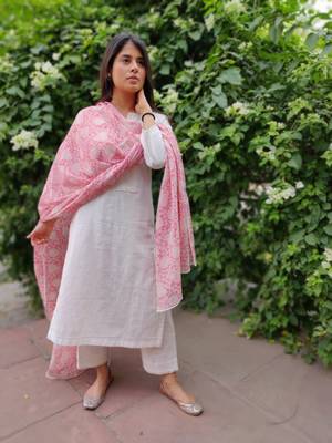 161 white Women's Cotton Blend Straight Kurta with Pant & Dupatta  5