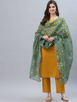 kavya gold Women's Cotton Blend Straight Kurta with Pant & Dupatta  4