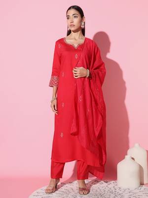 Red Embroidered Chanderi Fabric Straight Kurta, Pant And Dupatta Set 2