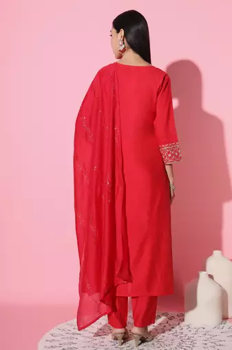 Red Embroidered Chanderi Fabric Straight Kurta, Pant And Dupatta Set