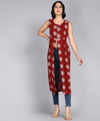 women rayon frontslit floral print flared kurta in maroon 3