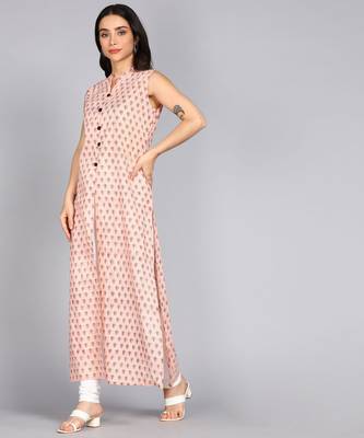 women rayon paisley printed frontslit kurta in pink 4