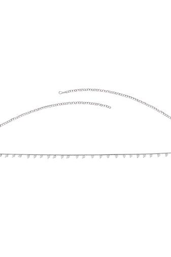 The gilded enchantment of the stone-embellished kamarbandh waist chain