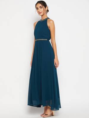 Winered woman embriodered belt maxi dress 3
