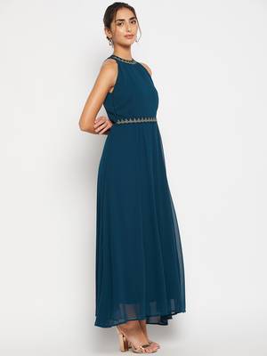 Winered woman embriodered belt maxi dress 4