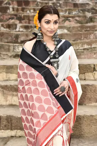 Elora handloom cotton butti weaving saree for women (off white)