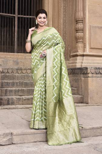 Elora linen ikkat zig zag jacquard weaving saree for women (parrot green)