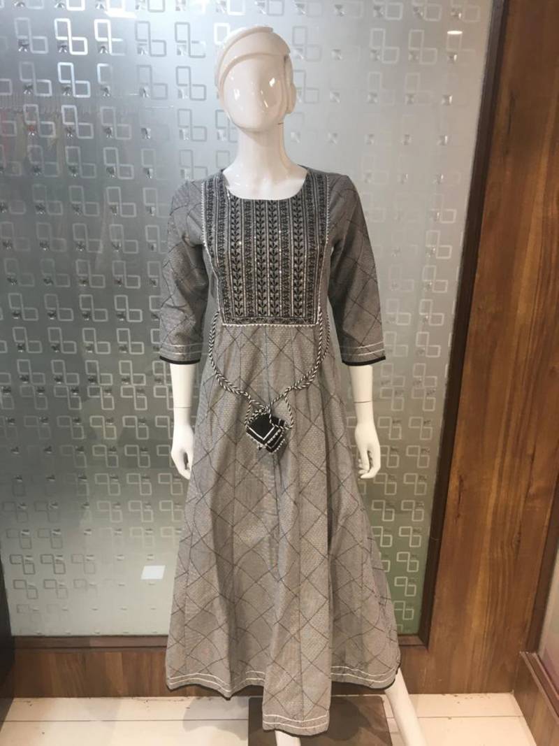 Vbuyz Women'S Embroidered Anarkali Cotton Bland Grey Stitched Kurta