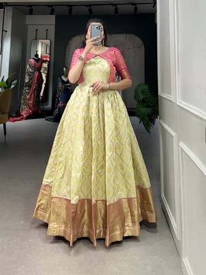 Women's Jacquard Silk Long Gown 1