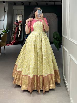 Women's Jacquard Silk Long Gown 5