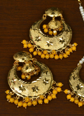 Punjabi Traditional Yellow Earrings Tikka Set MT246 3