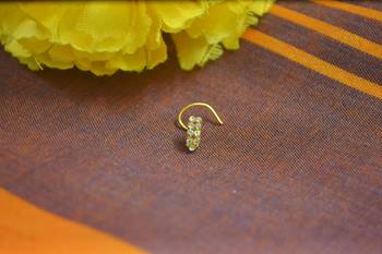 Rectangular diamond stone gold plated brass premium nosering or nosepin for women 2