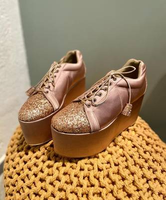 Rose Gold Begum 1