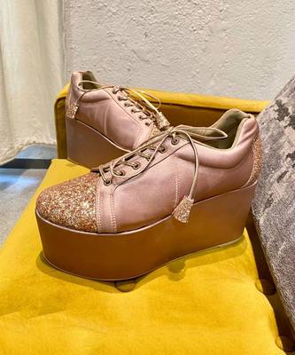 Rose Gold Begum 2