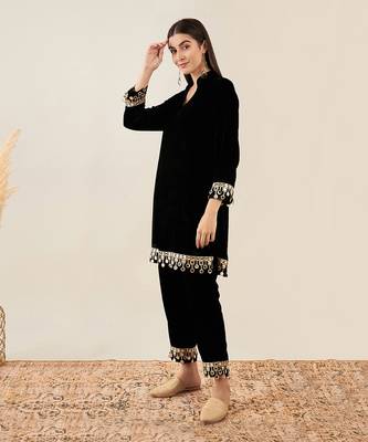 Black silk velvet kurta and straight pants set 2