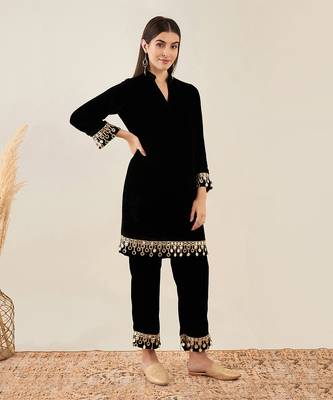 Black silk velvet kurta and straight pants set 3
