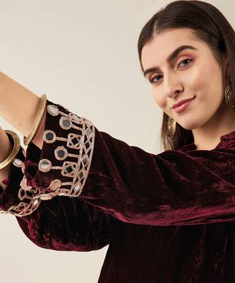 Maroon silk velvet kurta and straight pants set 5