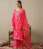 Pink floral embroidered straight kurta & trouser with dupatta