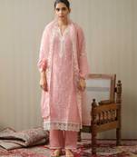 Baby-pink ethnic motifs embroidered straight kurta with trousers & dupatta