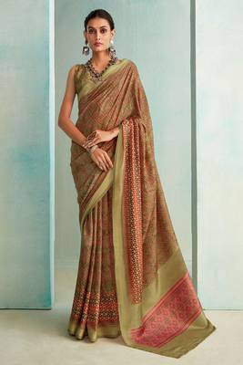 Pista Woven Border Elegant Traditional Print Casual Saree 1