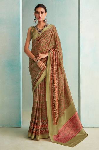 Pista Woven Border Elegant Traditional Print Casual Saree