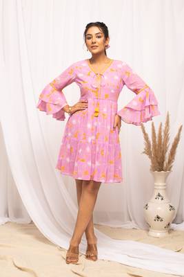 Beautiful pink colour floral print stylish kurti 1