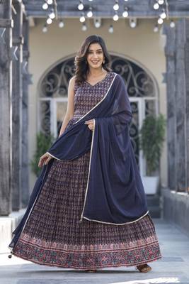 Blue colour partywear gown with dupatta for girlish party looks 3