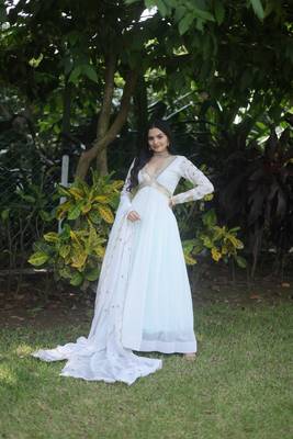 Heavy partywear white colour gown with dupatta for glamorous girlish looks 2