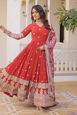 Smart and stylish orange colour heavy partywear gown with dupatta 3