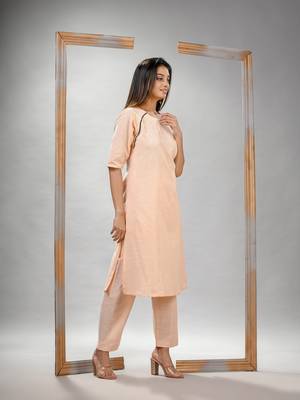 Light peach cotton bengal handwoven kurta set 5