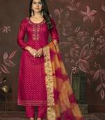 Pink coour ethnic salwar suit in modal butti fabric for looks