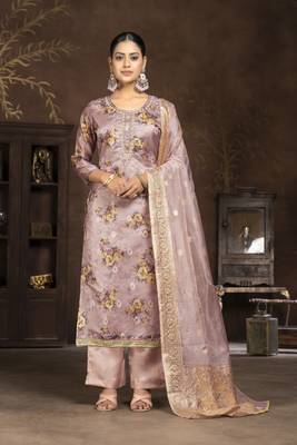 Pink colour ethnic organza salwar kameez for fancy ethnic looks 1