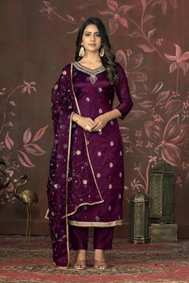 Smart and ethnic maroon colour smart girlish salwar kameez 1