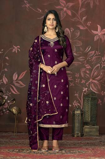 Smart and ethnic maroon colour smart girlish salwar kameez
