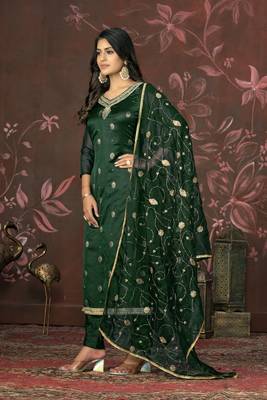 Smart and ethnic green colour smart girlish salwar kameez 3