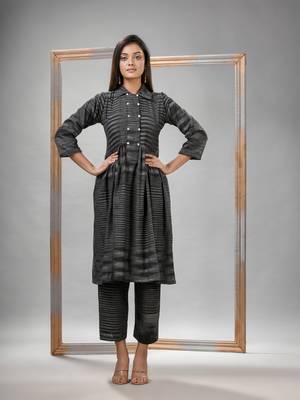 Black cotton bengal handwoven kurta set 2