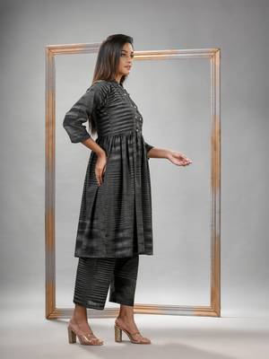 Black cotton bengal handwoven kurta set 5