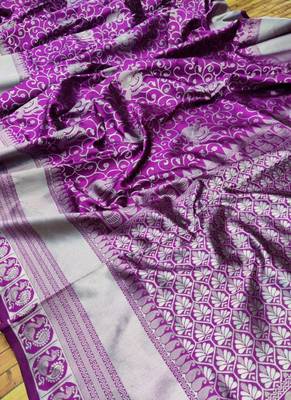 Violet Purple and Silver Zari Woven Foux Kanjivaram Saree with Blouse 5