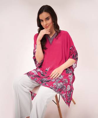 Maroon embellished floral kaftan top 2