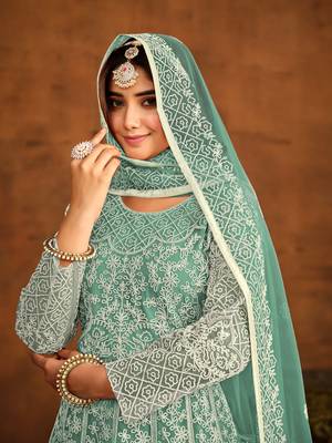 Sea green net heavy thread embroidery work salwar kameez 4