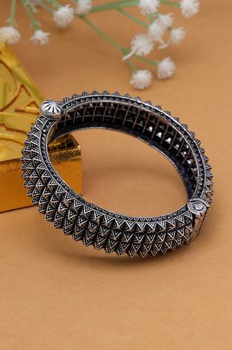 Silver color oxidised bracelet