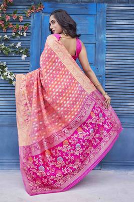 Floral Woven Design Zari Banarasi Saree 3