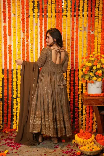 NIGHT STAR EMBROIDERED GEORGETTE SUIT SET 
