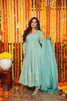  SKY NIGHT STAR EMBROIDERED GEORGETTE SUIT SET  5