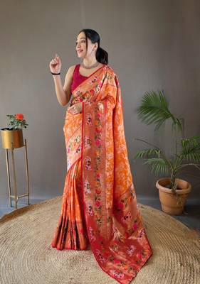 Paithani And Patola Fusion Meenakari Pallu And Border 3