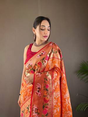 Paithani And Patola Fusion Meenakari Pallu And Border 4