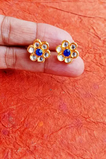 Rozmili  kundan mix color earrings studs