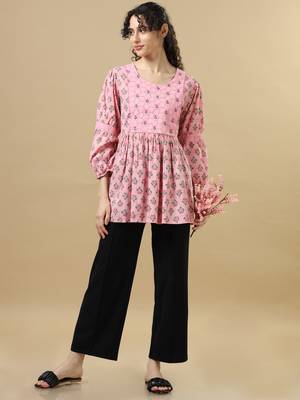 Pink 3/4th sleeves cotton block print regular fit hip length tunic 3