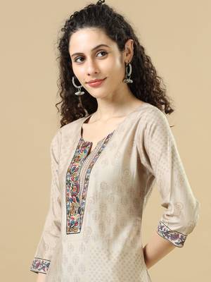 Light brown 3/4th sleeves chanderi regular fit calf length straight kurta set - with dupatta 4