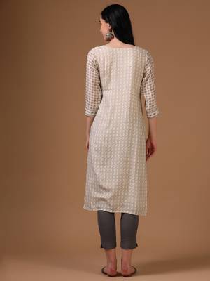Cream 3/4th regular sleeve abstract motifs straight cut kurta 4